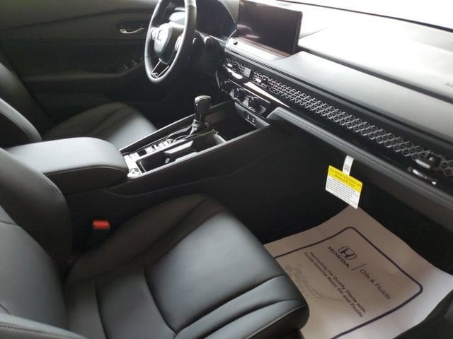 2026 Honda Accord Hybrid Sport-L - Photo 6
