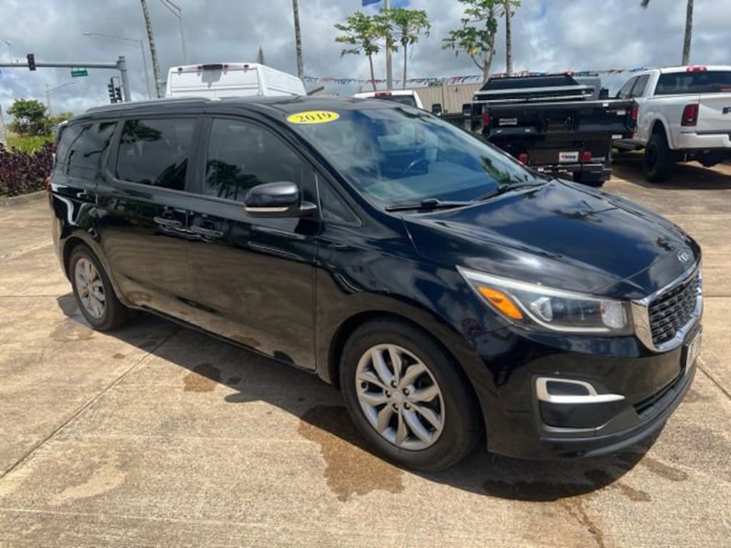 Used 2019 Kia Sedona EX Van Passenger Van
