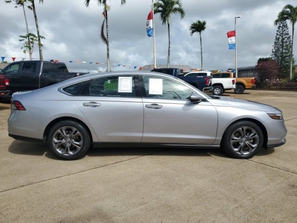 Used 2023 Honda Accord EX Sedan