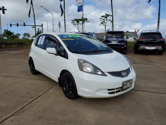 Used 2013 Honda Fit Base with VIN JHMGE8H31DC026123 for sale in Lihue, HI