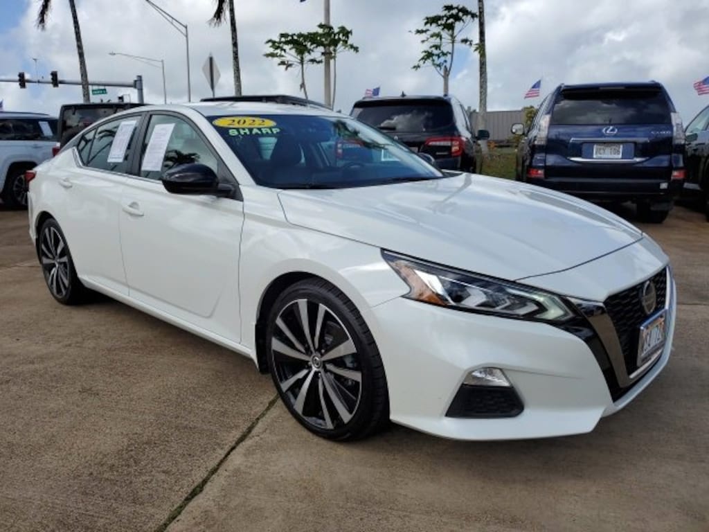 Used 2022 Nissan Altima 2.5 SR Sedan