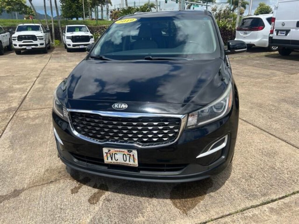 Used 2019 Kia Sedona EX Van Passenger Van