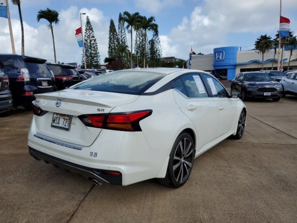 Used 2022 Nissan Altima 2.5 SR Sedan