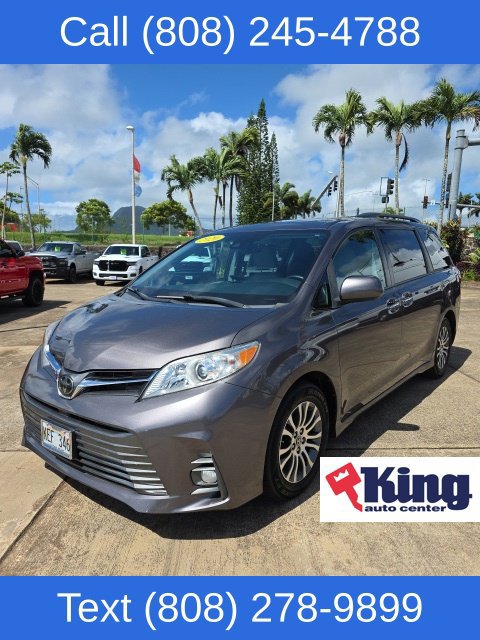 2020 Toyota Sienna XLE