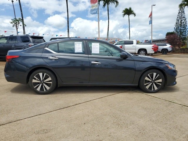 2022 Nissan Altima 2.5 SV photo 3