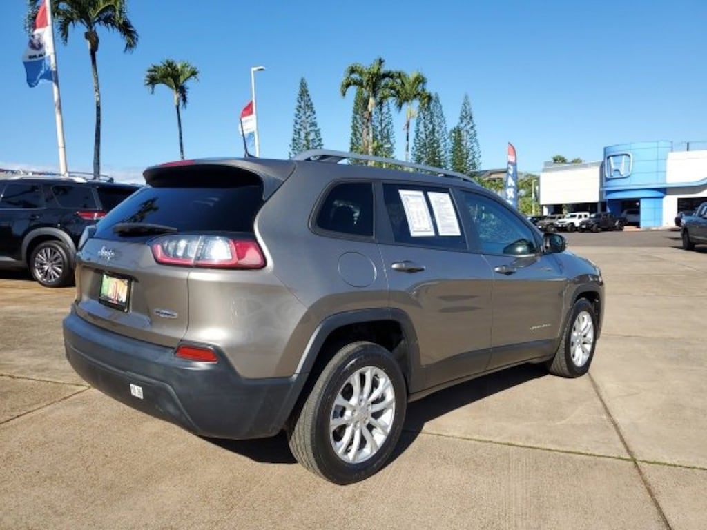 Used 2020 Jeep Cherokee Latitude SUV