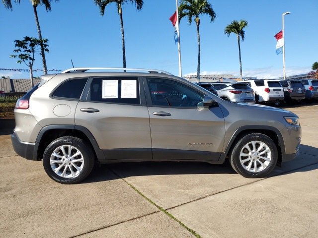 2020 Jeep Cherokee Latitude photo 3