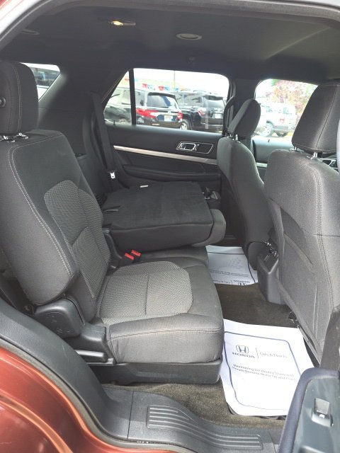 2018 Ford Explorer XLT - Photo 12