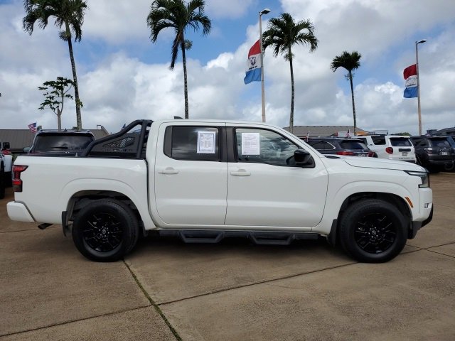 2023 Nissan Frontier SV Crew Cab photo 3