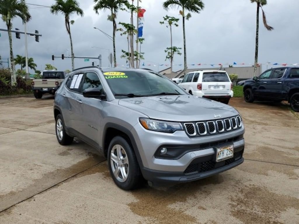 Used 2024 Jeep Compass Latitude SUV