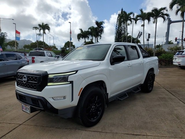 2023 Nissan Frontier SV's photo