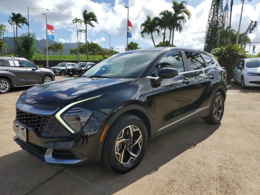 Used 2024 Kia Sportage LX SUV