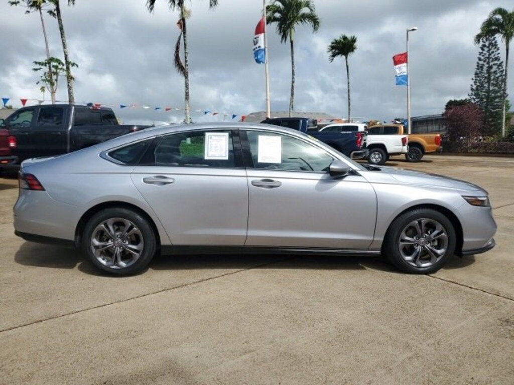 Used 2023 Honda Accord EX Sedan
