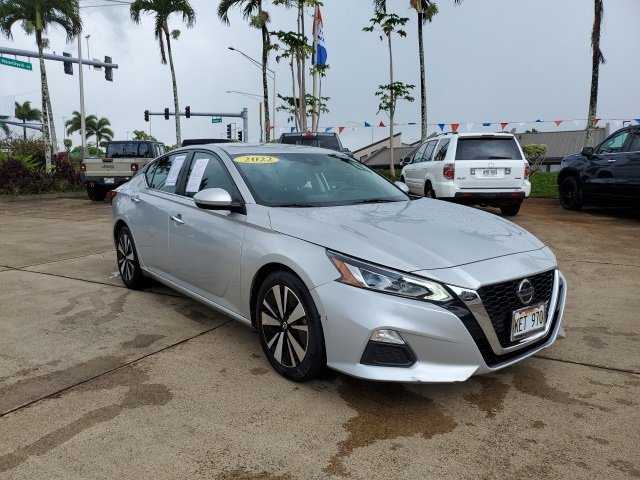 2022 Nissan Altima 2.5 SV photo 2