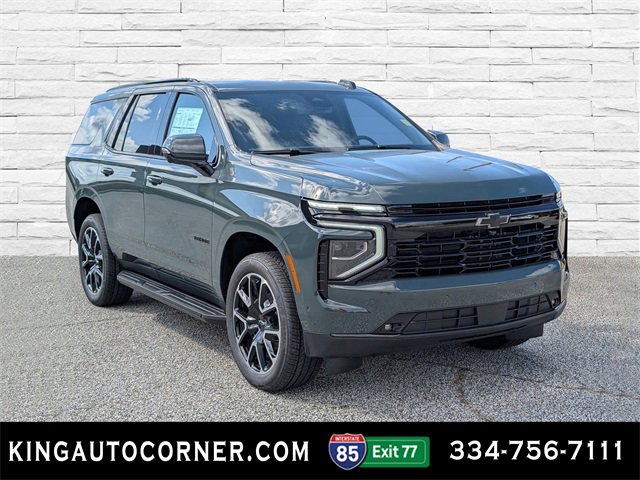 2025 Chevrolet Tahoe RST photo 3