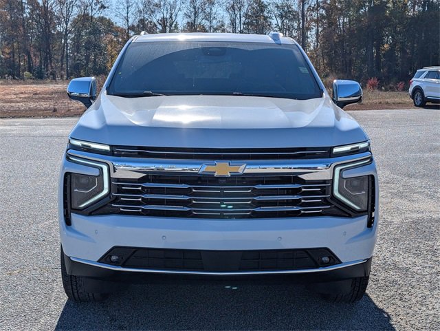 2026 Chevrolet Suburban Premier photo 2
