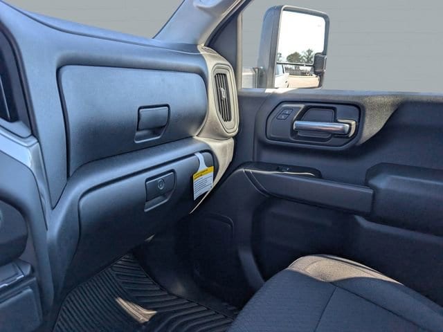 2025 Chevrolet Silverado 2500 HD Custom - Photo 15