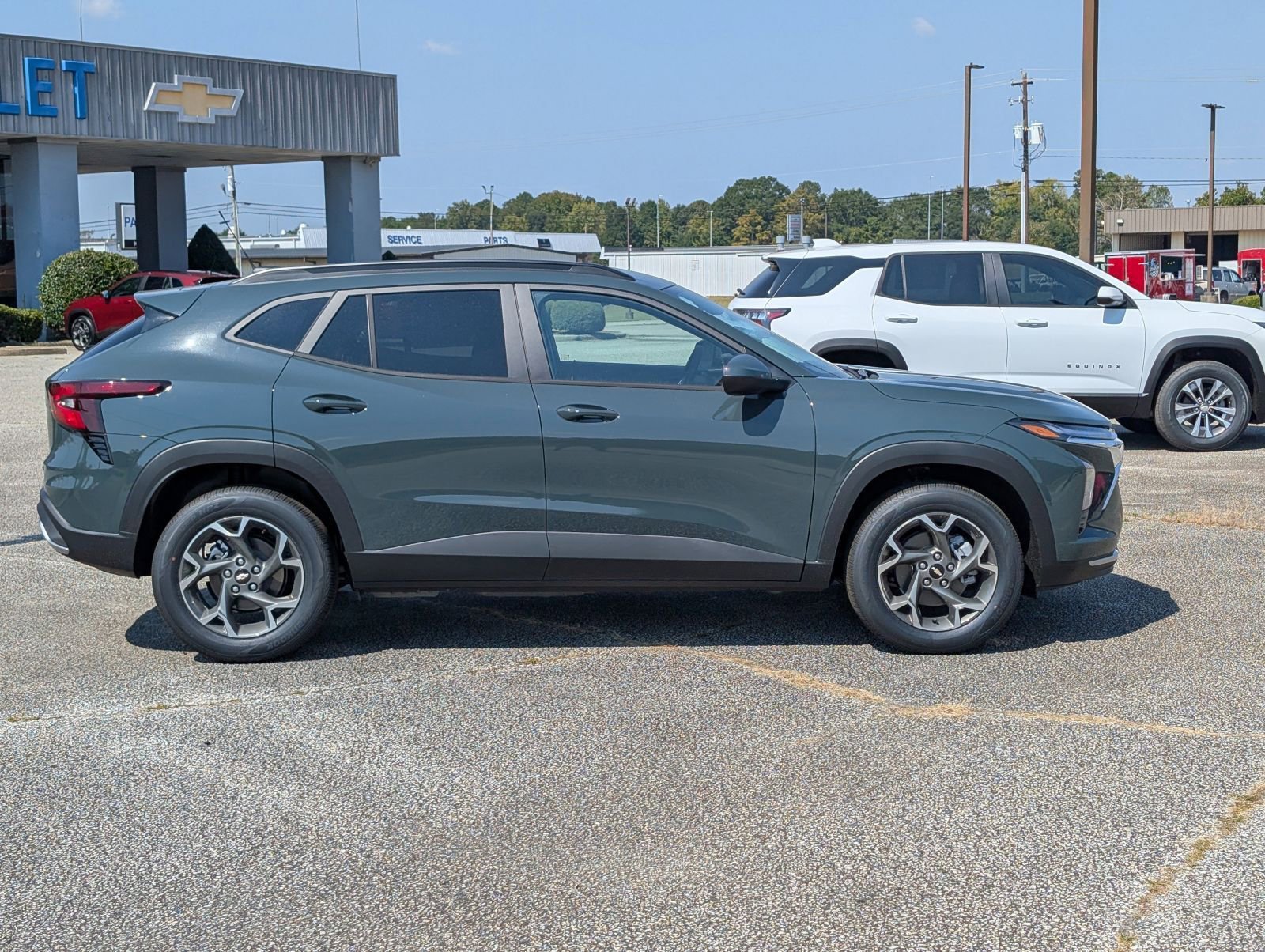 2026 Chevrolet Trax LT photo 3