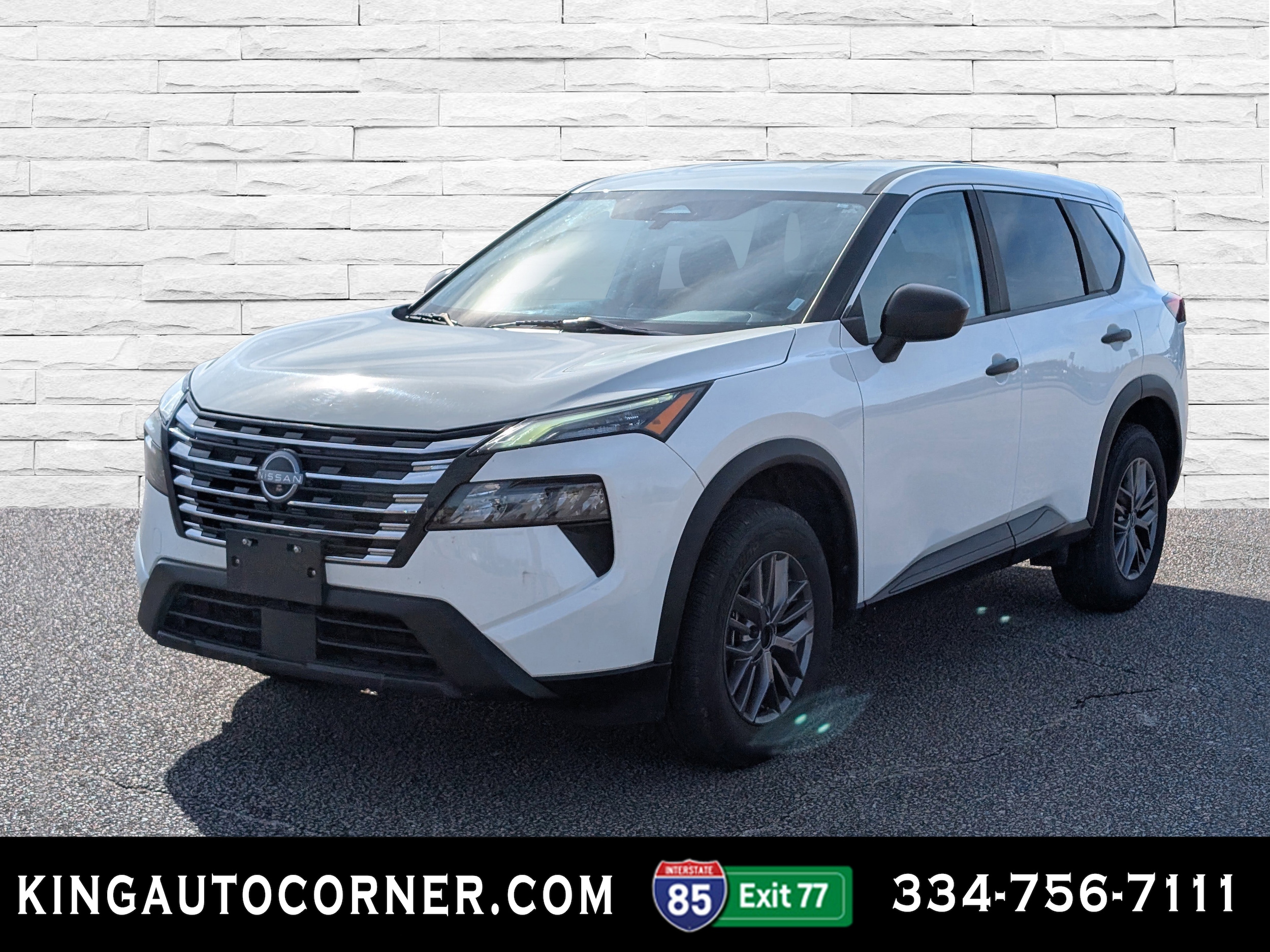 2024 Nissan Rogue S's photo