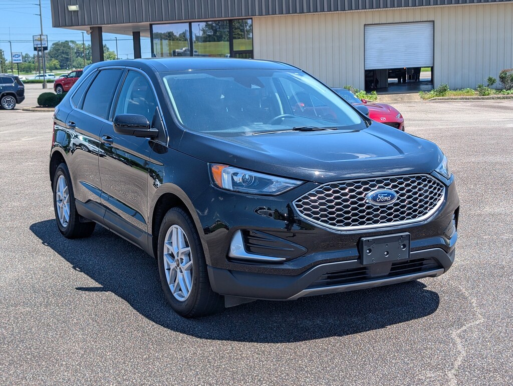 Used 2024 Ford Edge SUV