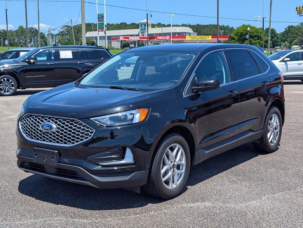 Used 2024 Ford Edge SUV