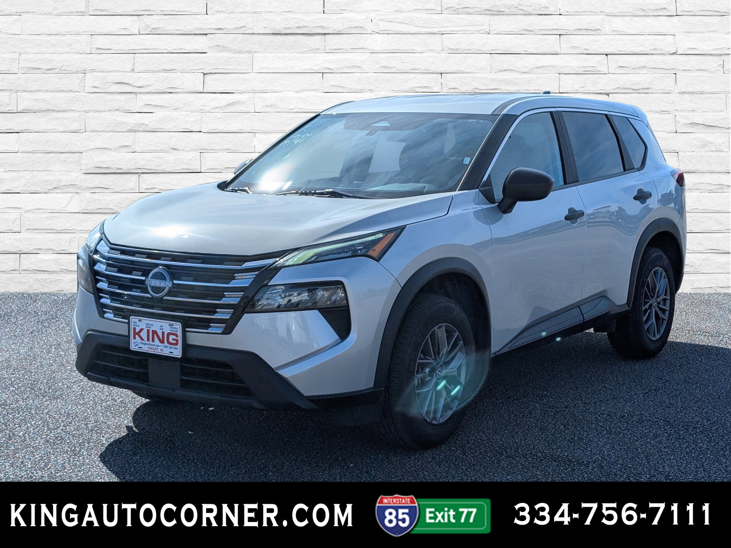 2024 Nissan Rogue S's photo