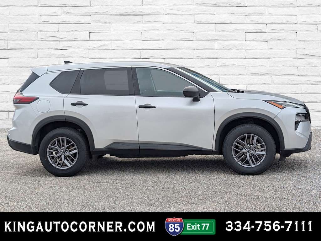 Used 2024 Nissan Rogue S SUV