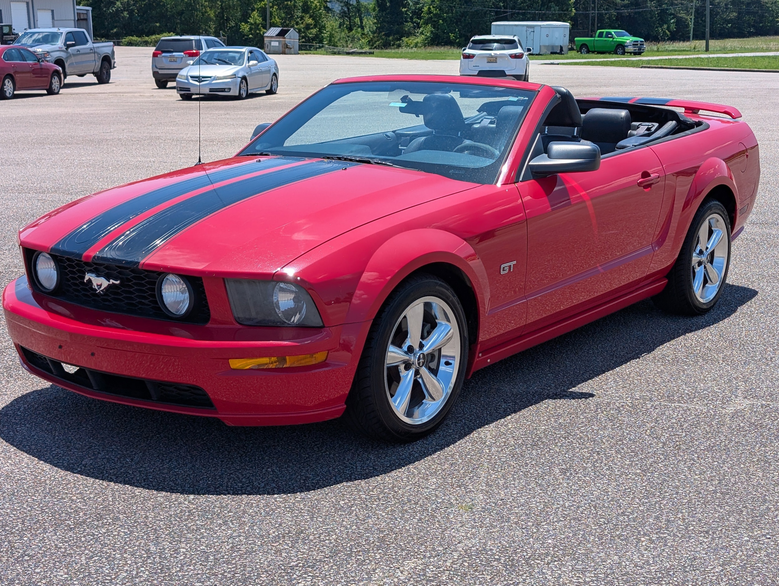 2006 Ford Mustang GT Deluxe's photo
