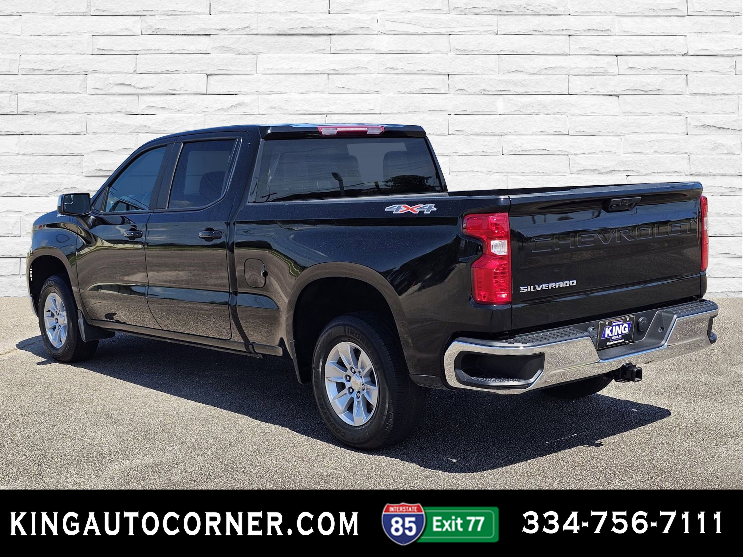 2023 Chevrolet Silverado 1500 LT - Photo 8