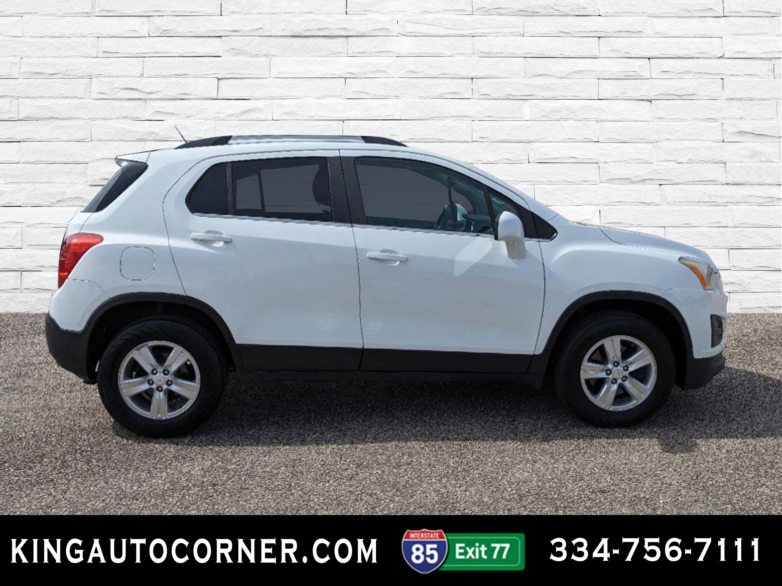 2016 Chevrolet Trax LT photo 4