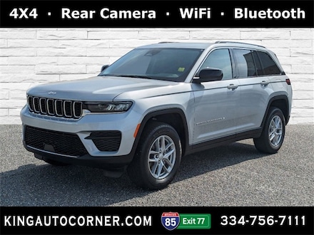2023 Jeep Grand Cherokee Laredo Sport Utility
