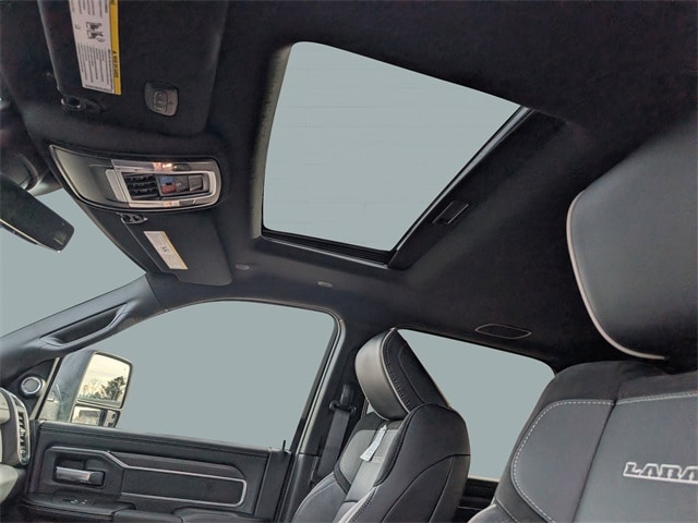 2026 RAM 2500 Laramie - Photo 12