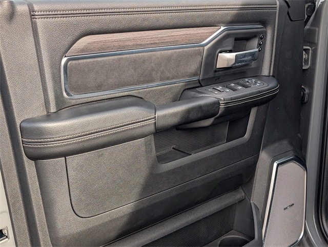 2026 RAM 2500 Laramie - Photo 19