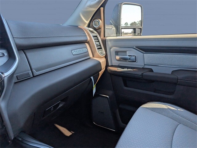 2026 RAM 2500 Laramie - Photo 15