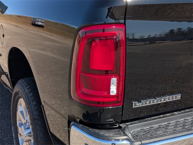 2026 RAM 2500 Laramie - Photo 18