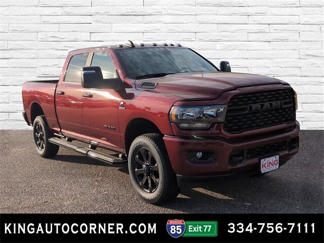 2024 Ram 2500 Big Horn photo 3