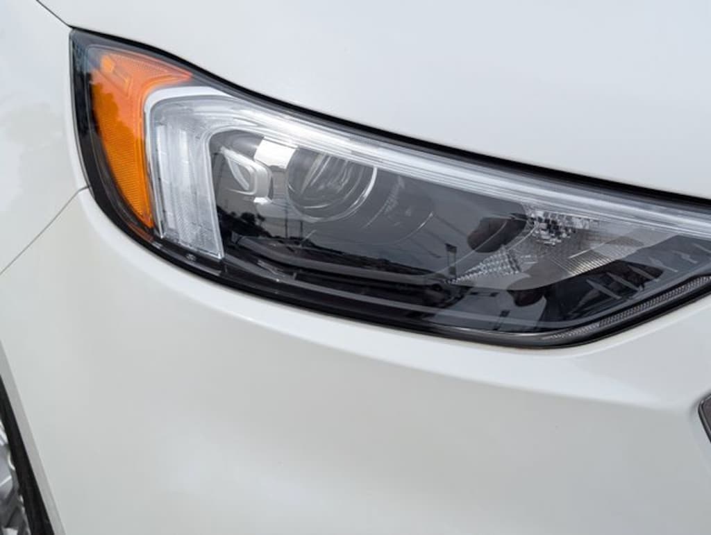 Used 2022 Ford Edge Titanium SUV