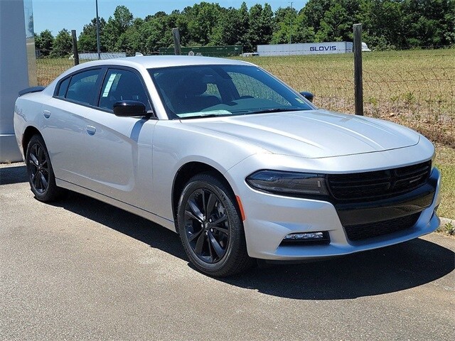 2022 Dodge Charger SXT photo 2