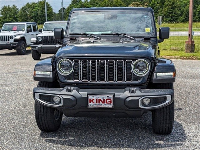 2024 Jeep Wrangler Sahara photo 2