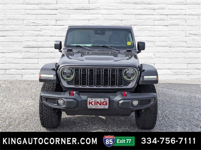 2024 Jeep Wrangler Rubicon photo 2