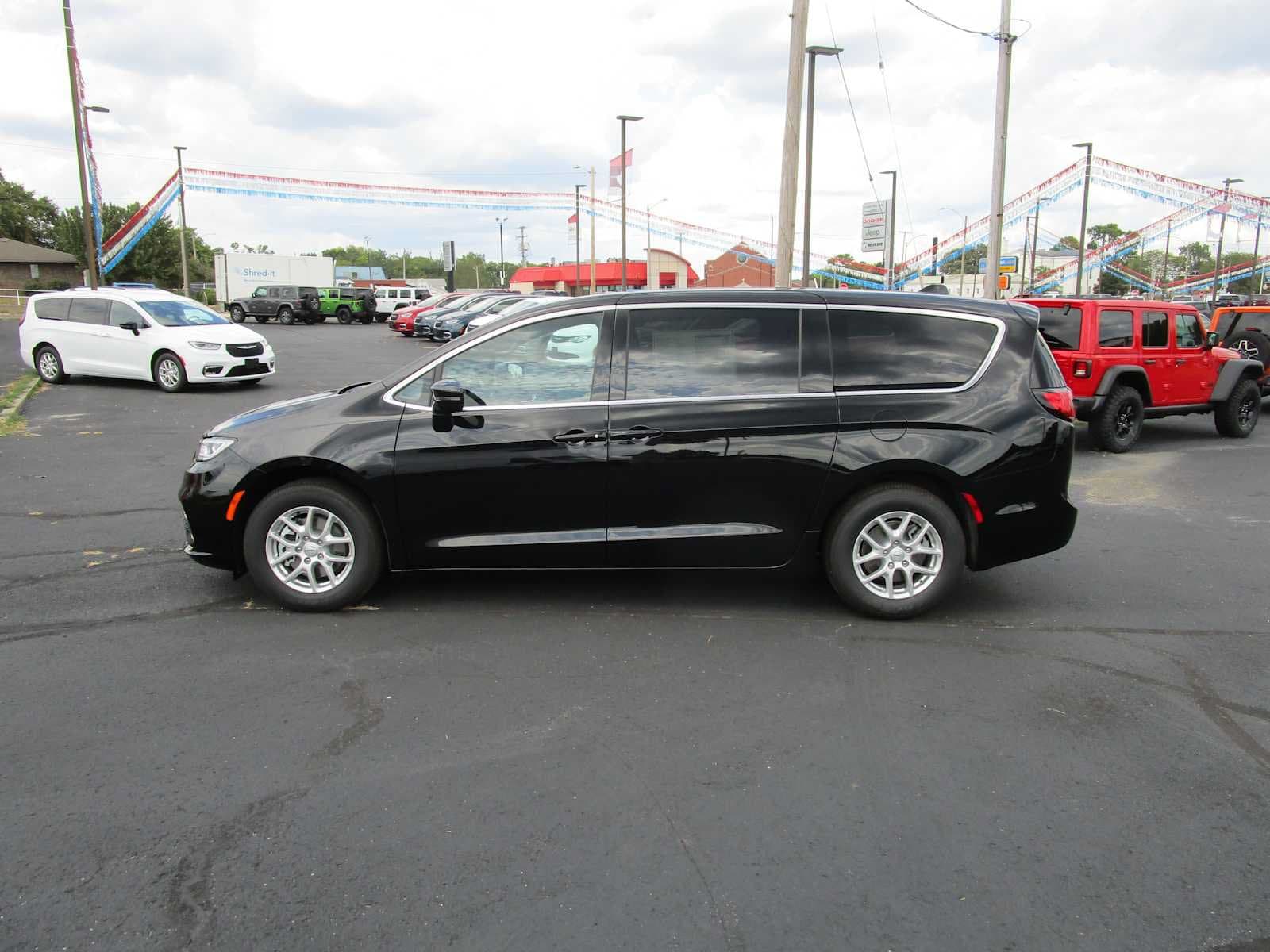 2026 Chrysler Pacifica