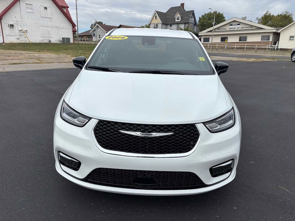 New 2026 Chrysler Pacifica SELECT Passenger Van