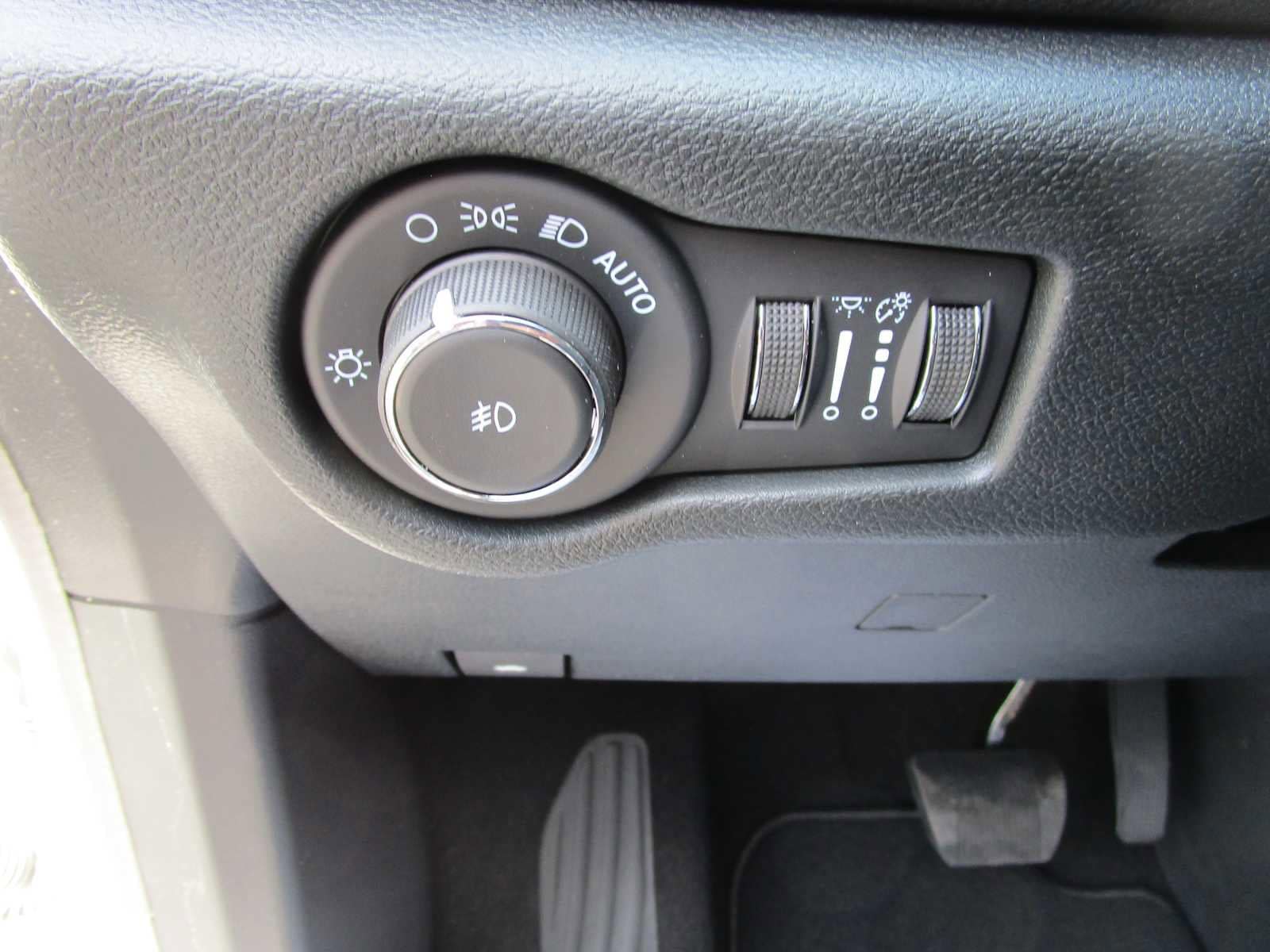 2026 Chrysler Pacifica Limited - Photo 31