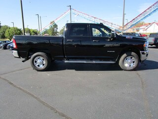 2024 Ram 2500 Big Horn Truck Crew Cab