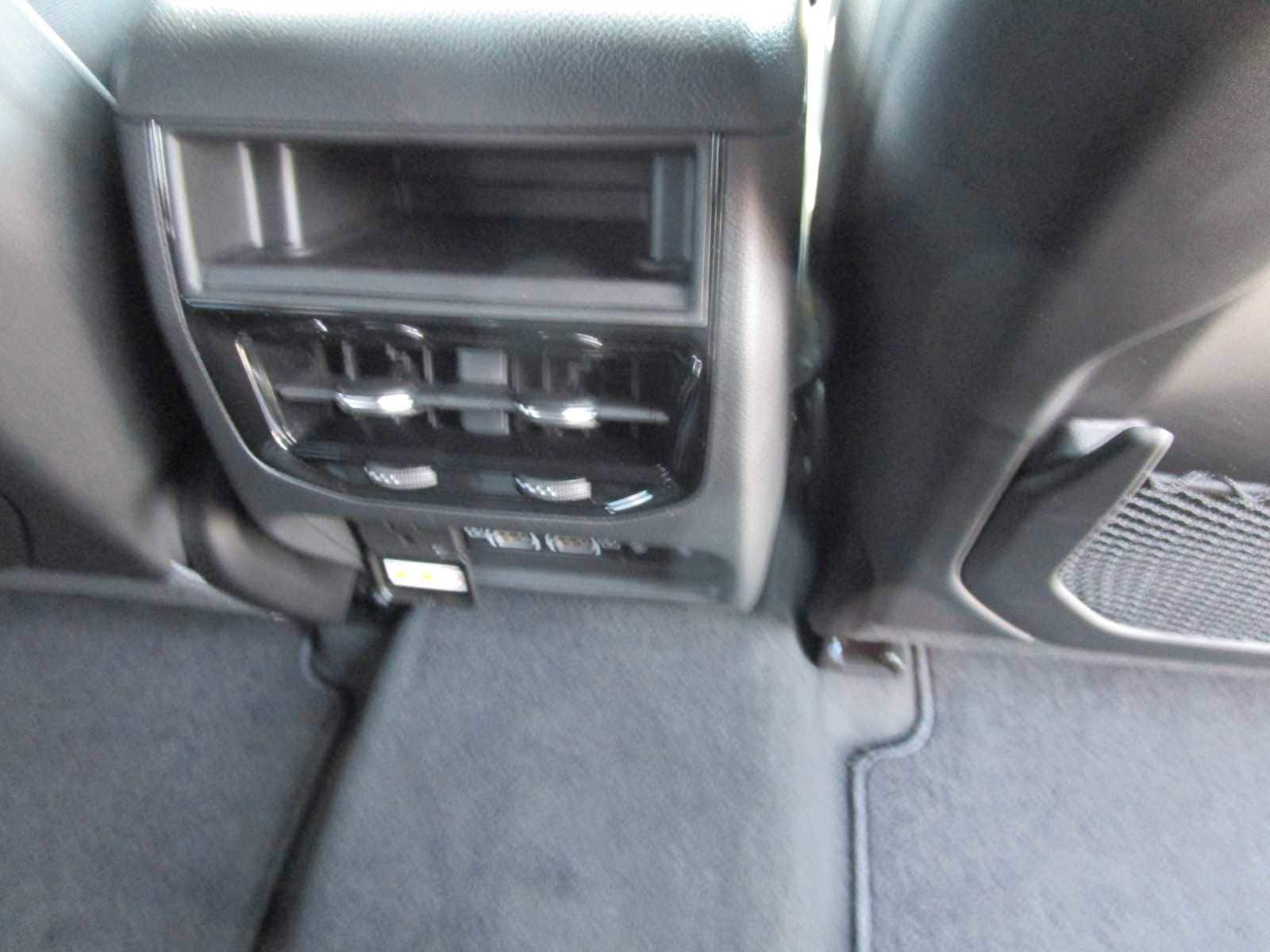 2025 Jeep Grand Cherokee Limited - Photo 15