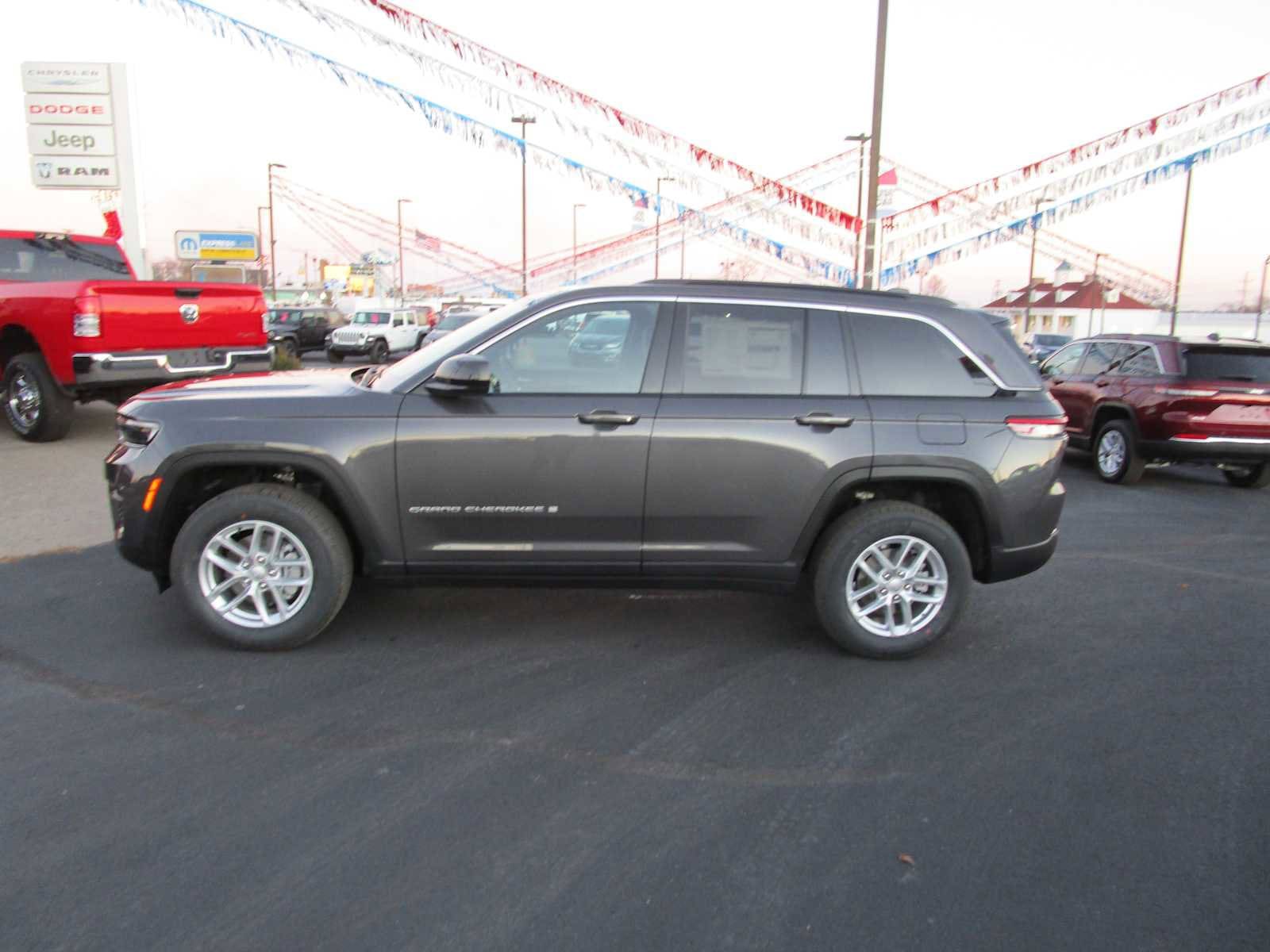 2025 Jeep Grand Cherokee Sport Utility 