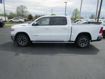 2025 Ram 1500 LARAMIE CREW CAB 4X4 5'7 BOX Pickup