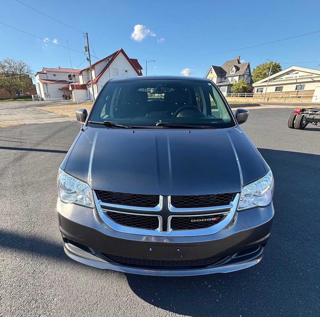 Used 2016 Dodge Grand Caravan SE Plus Van