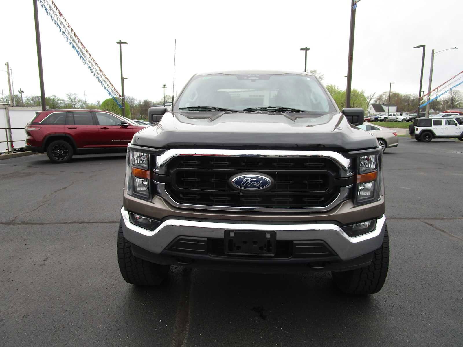 2023 Ford F-150 XLT photo 4