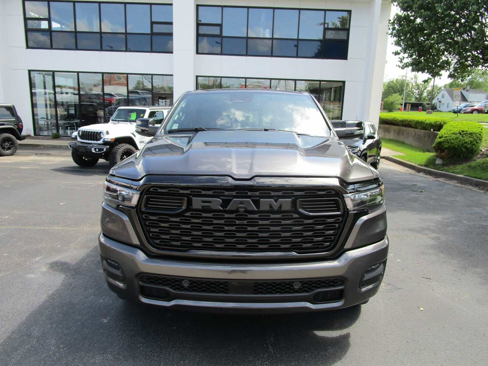 2025 Ram 1500 Big Horn photo 2